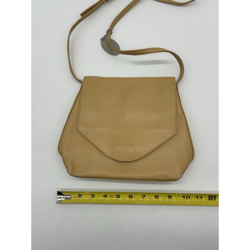 Kenneth Cole New York Leather Crossbody Bag Purse Beige - Picture 9 of 10
